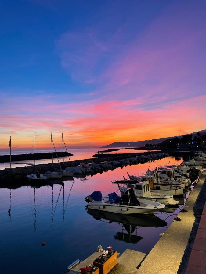 Bistrot Del Mare Appartement Santo Stefano al Mare Buitenkant foto
