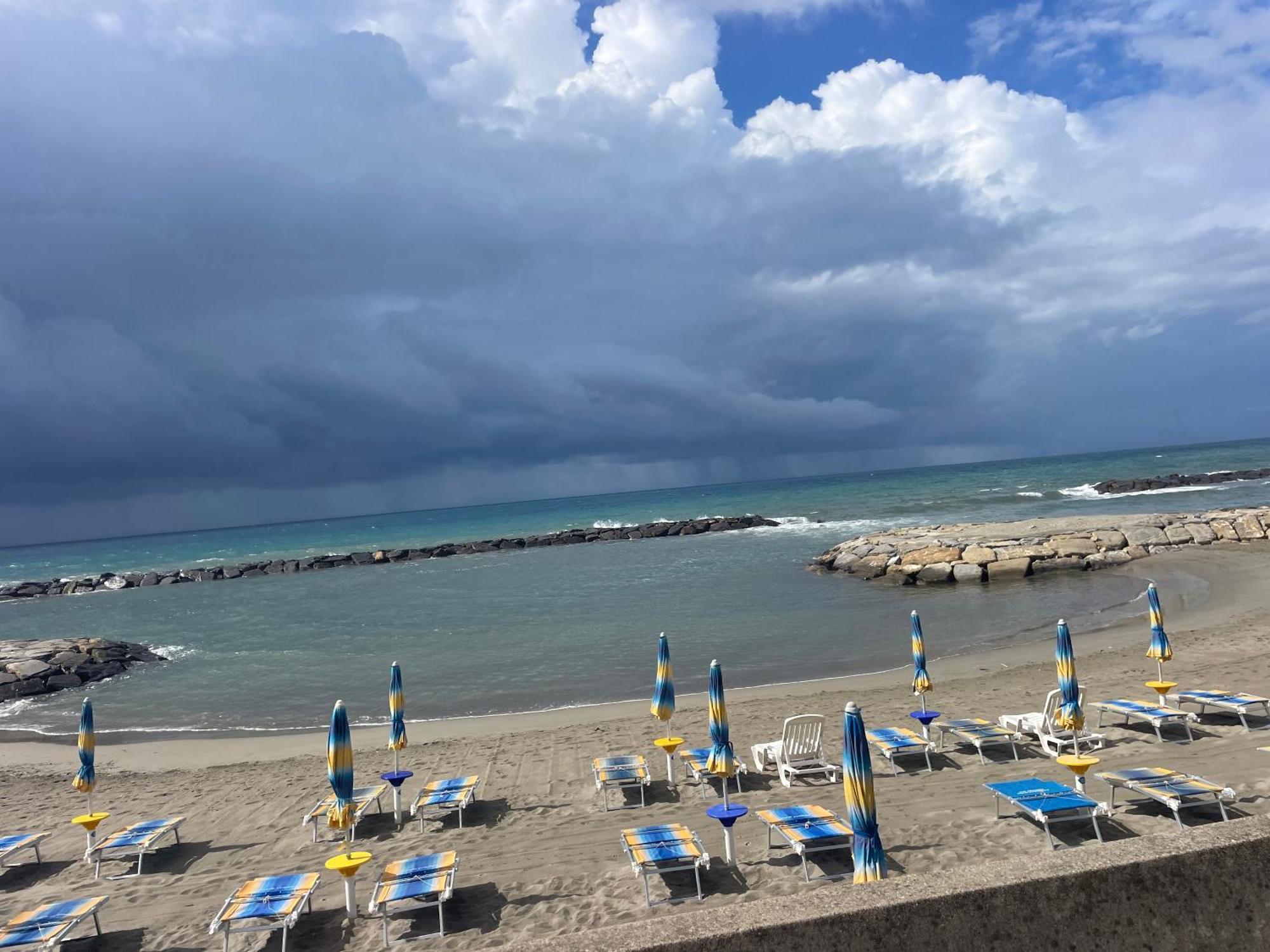 Bistrot Del Mare Appartement Santo Stefano al Mare Buitenkant foto
